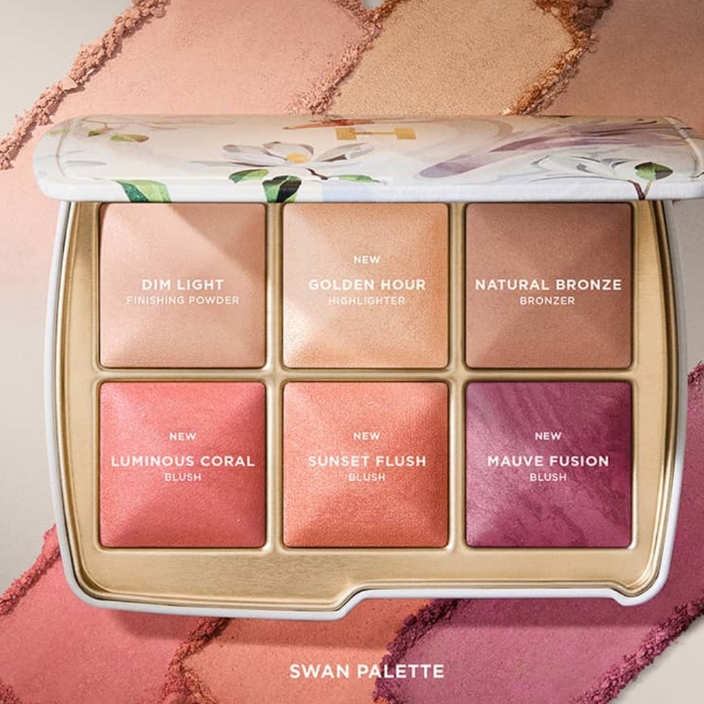 Hourglass Cosmetics
Ambient Lighting Edit Unlocked Full-Face Swan Palette
